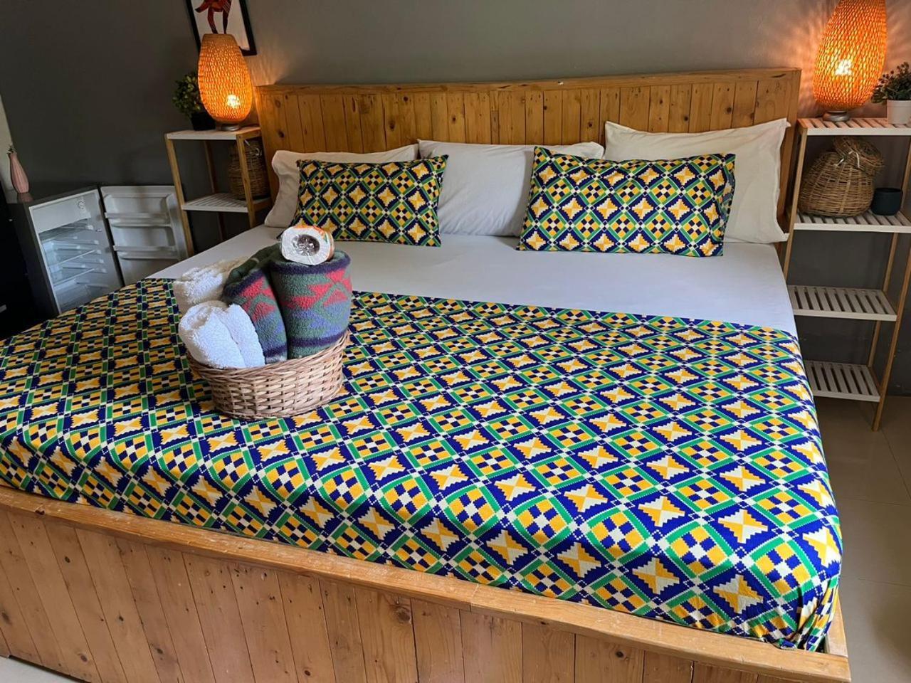 African Treasure Beach Resort Kokrobite Extérieur photo