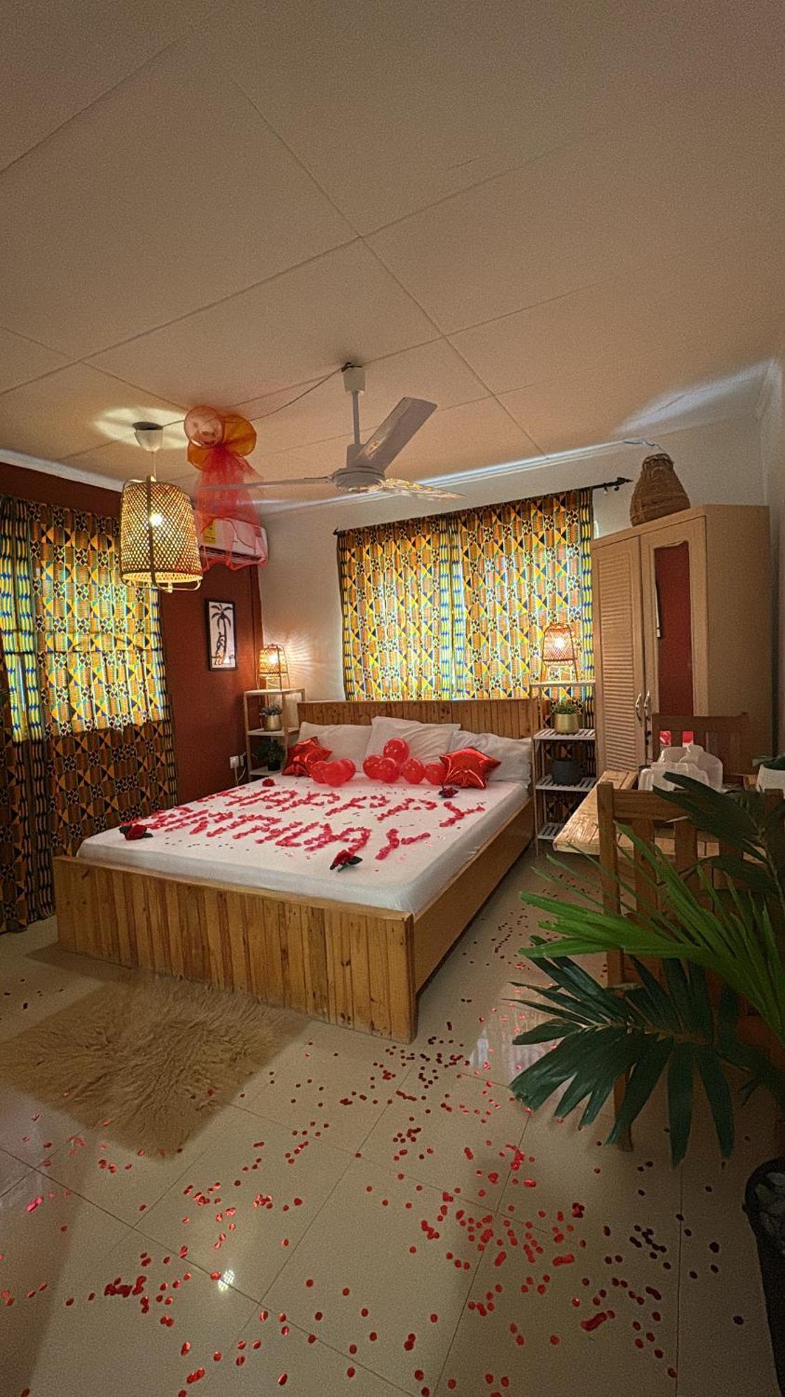 African Treasure Beach Resort Kokrobite Extérieur photo