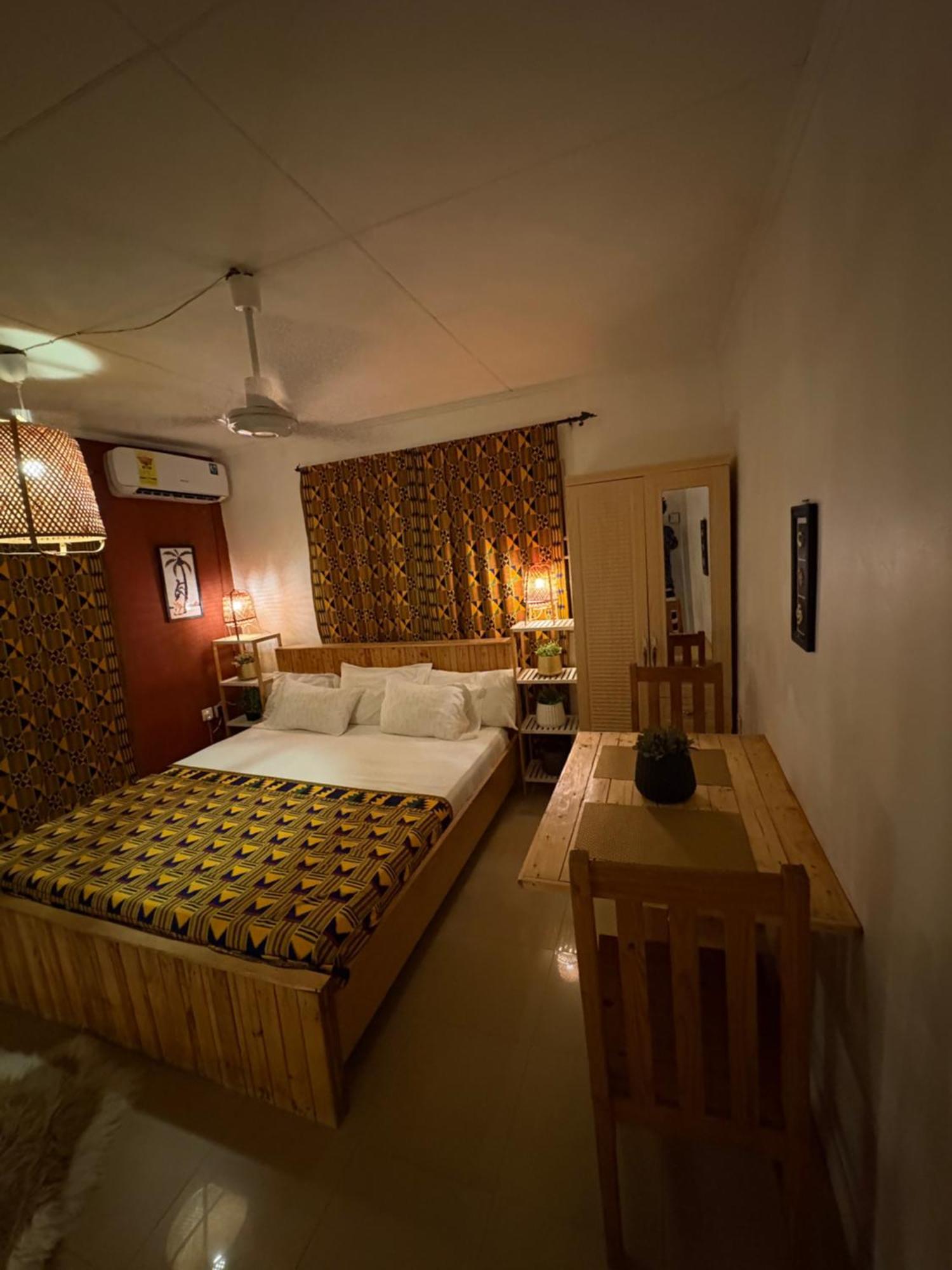 African Treasure Beach Resort Kokrobite Extérieur photo