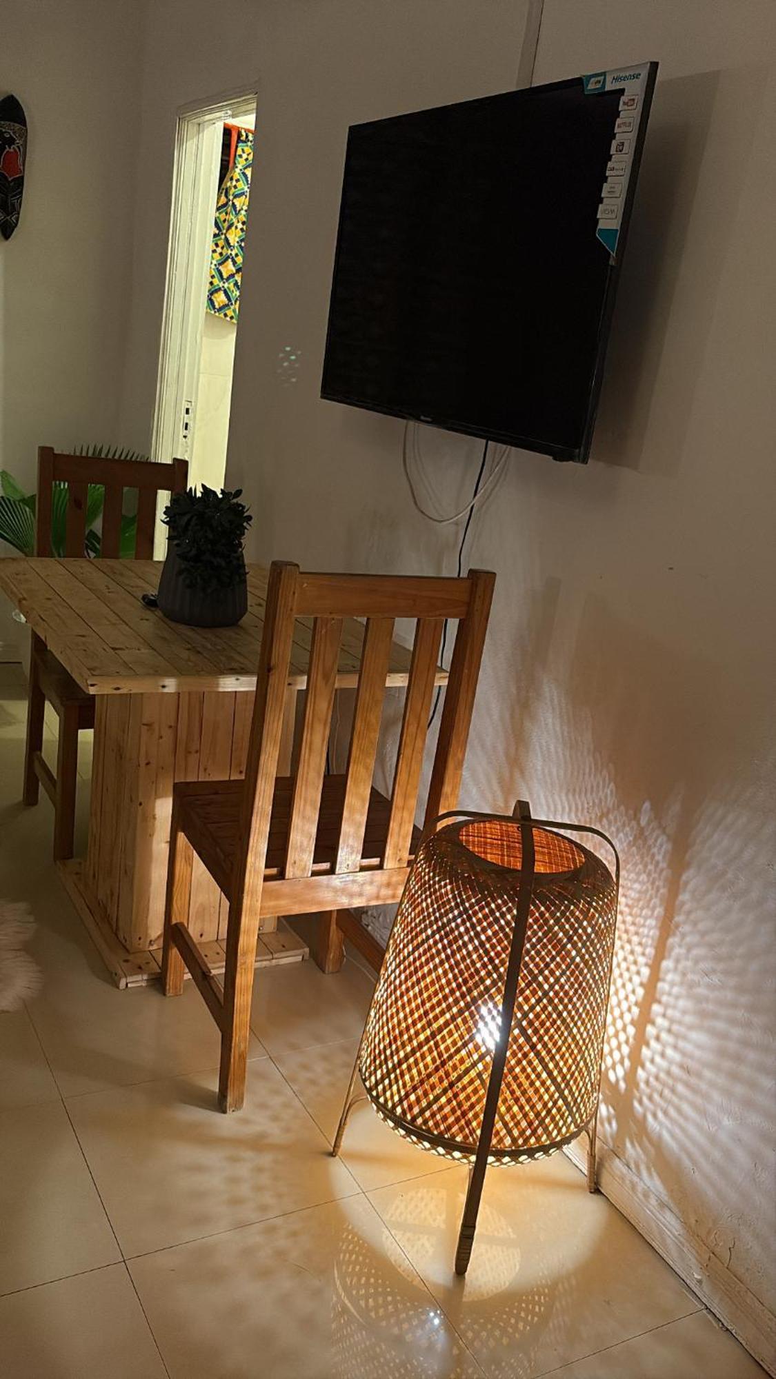 African Treasure Beach Resort Kokrobite Extérieur photo