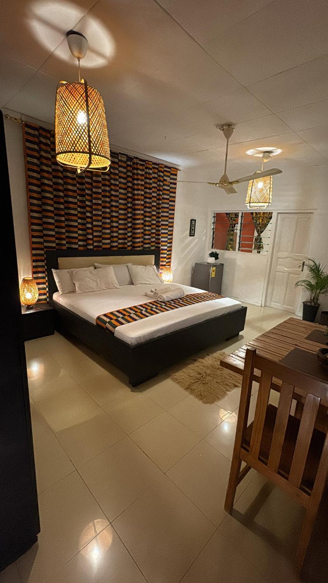 African Treasure Beach Resort Kokrobite Extérieur photo