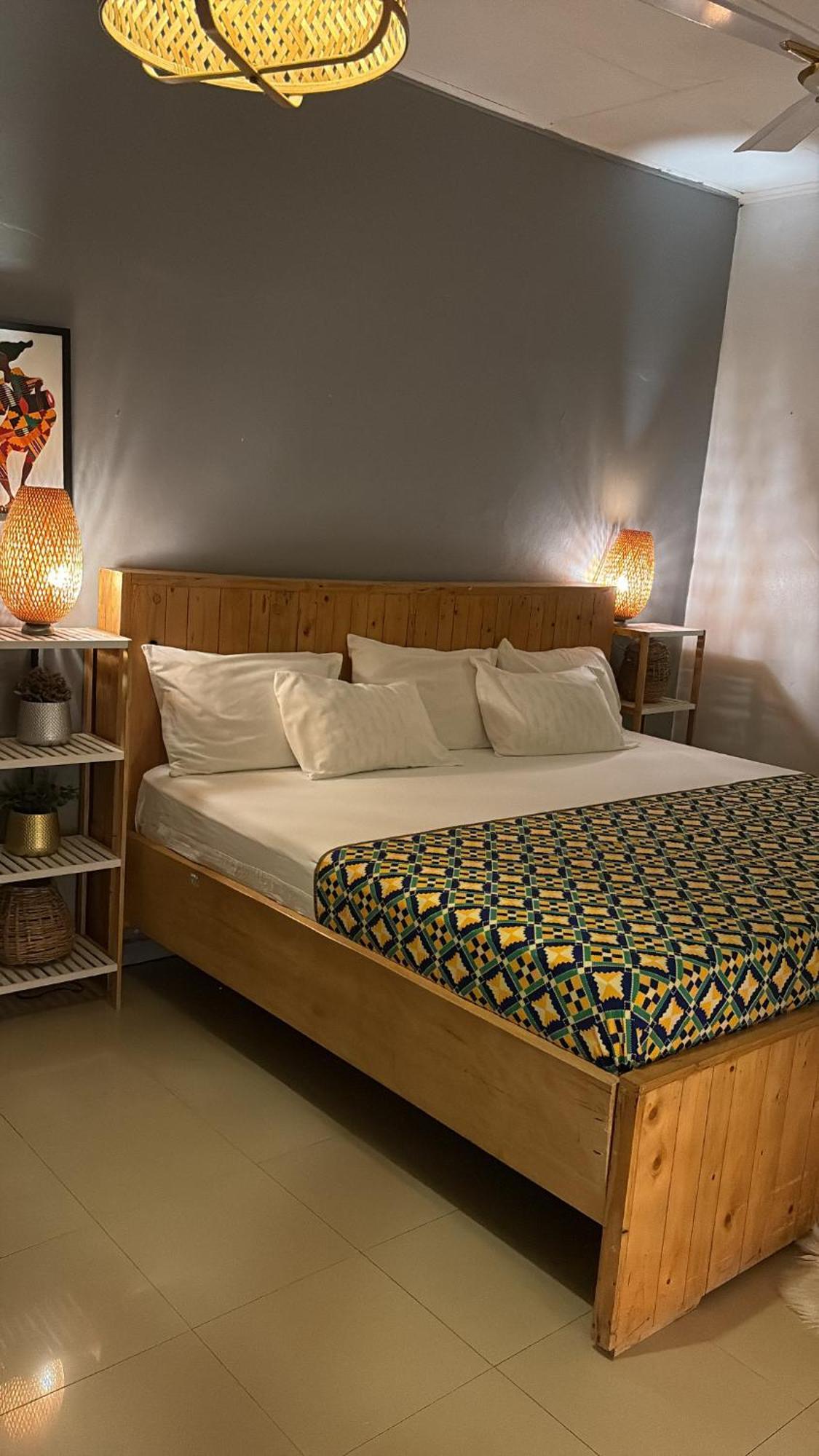 African Treasure Beach Resort Kokrobite Extérieur photo